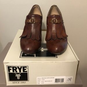 Frye Miranda Kilte Oxford, size 8.5